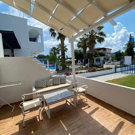 Ariadni Blue 2 Apartment Neos Marmaras