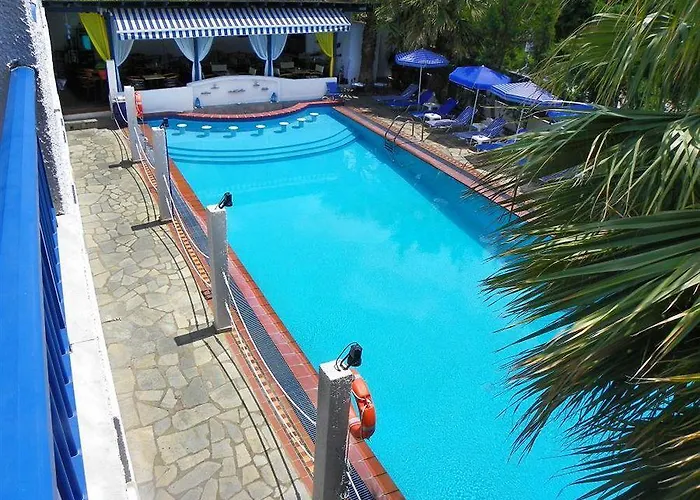 Ariadni Blue 2 Neos Marmaras